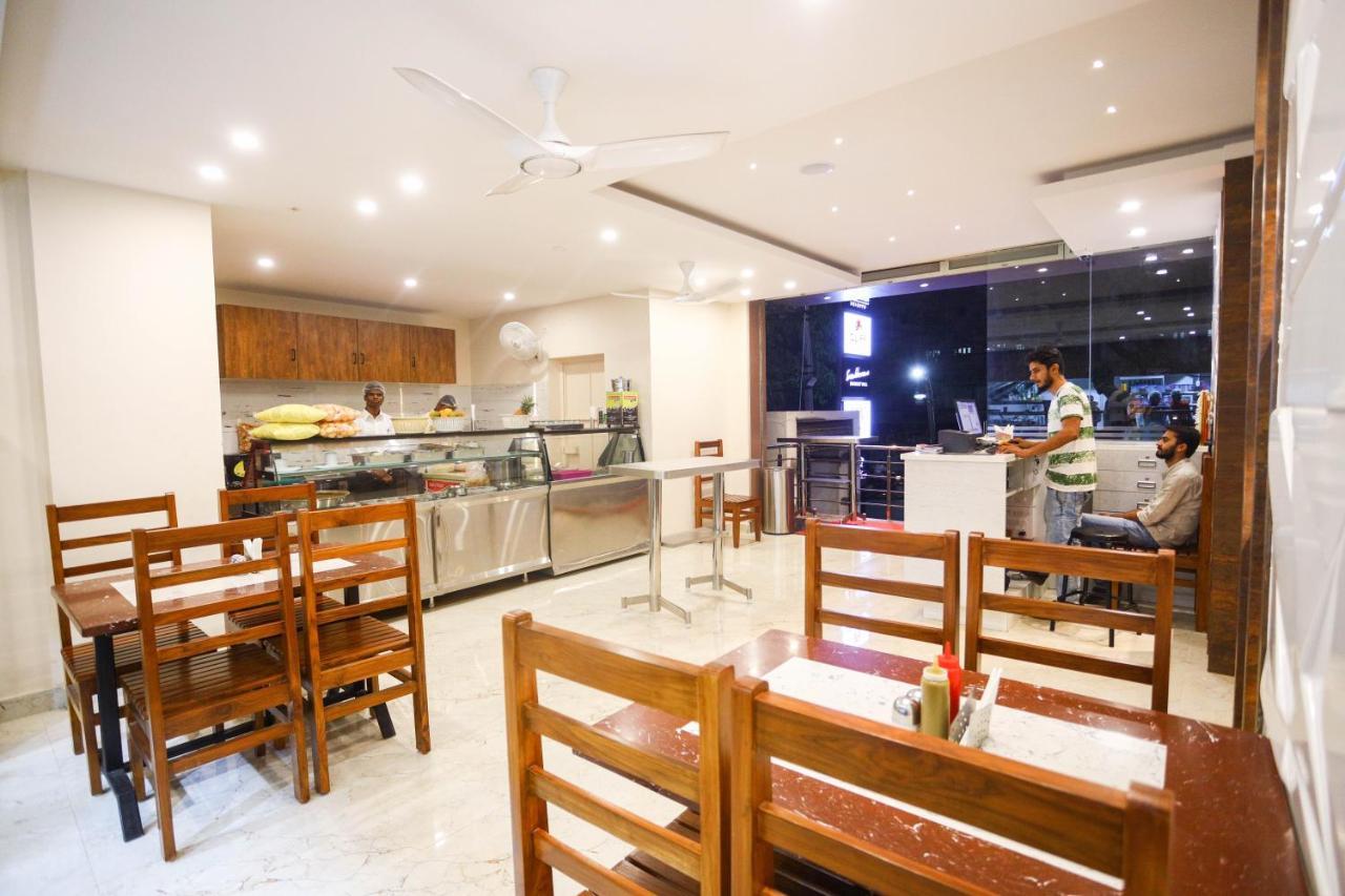 Cliff Embassy Banquet And Suites Shimoga Luaran gambar